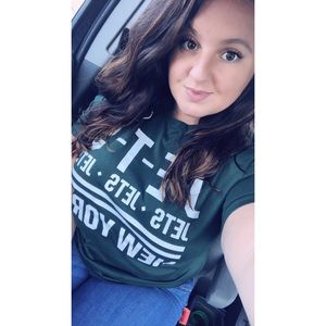 Meet your Posher, Madeline